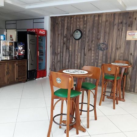 Hotel Silver Gold Dois Vizinhos Eksteriør bilde