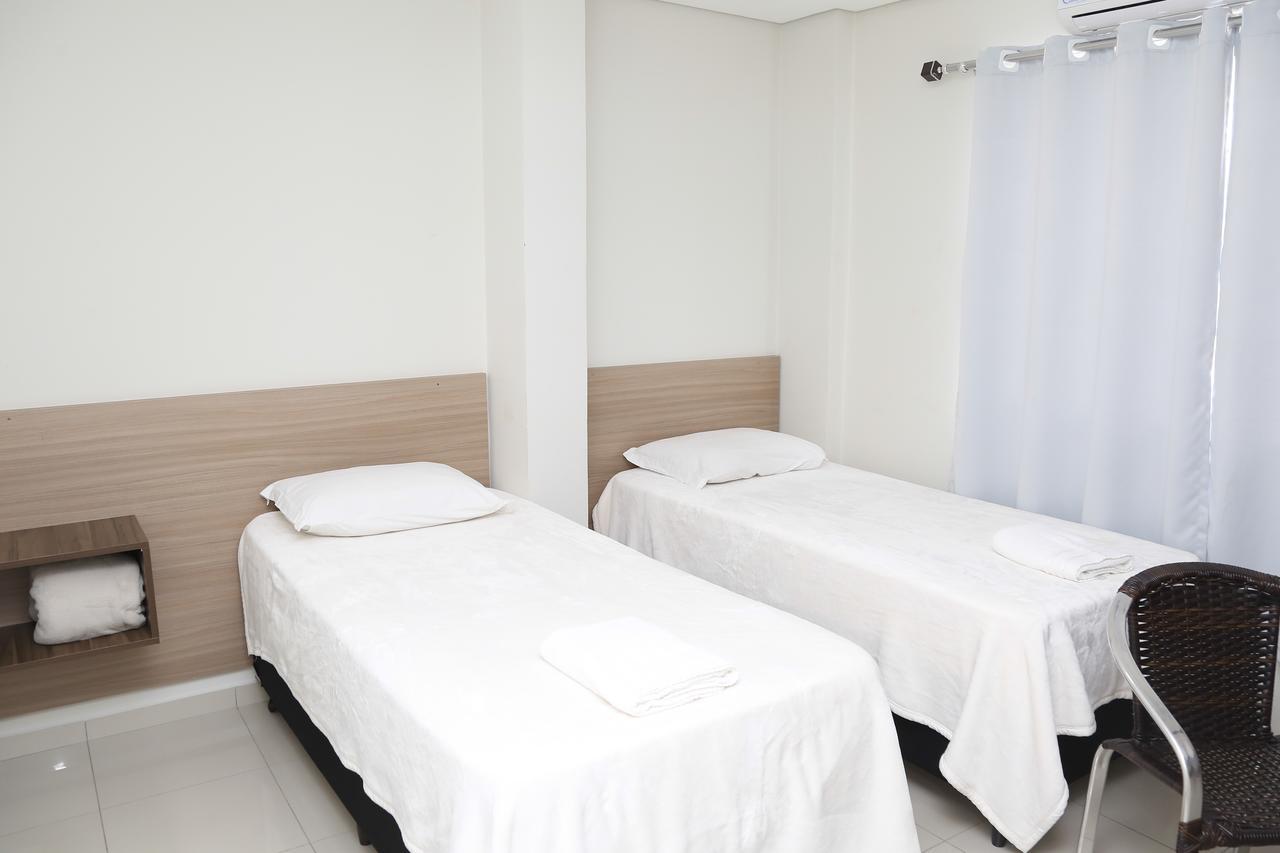 Hotel Silver Gold Dois Vizinhos Eksteriør bilde