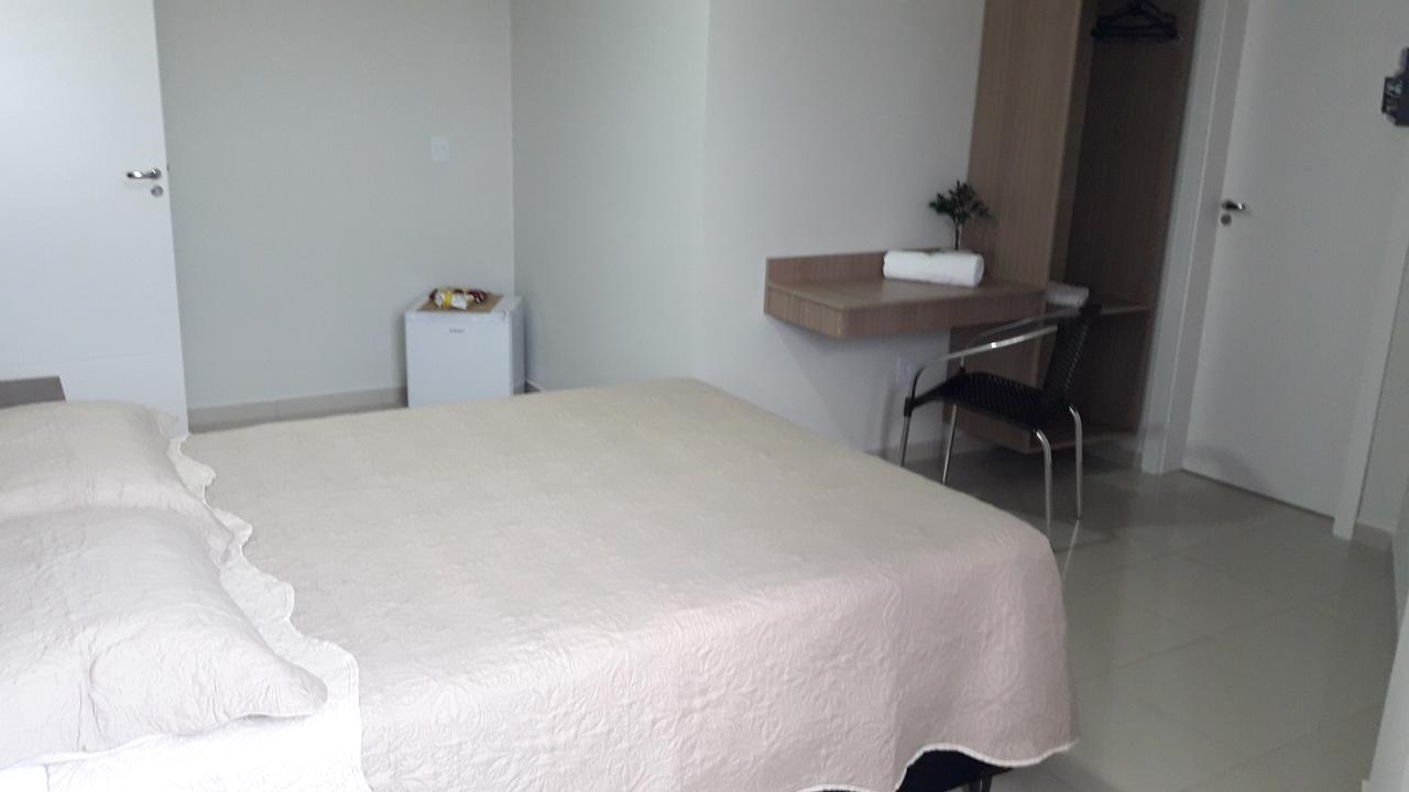 Hotel Silver Gold Dois Vizinhos Eksteriør bilde